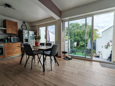 Maison - 98 m² - 4 pièces