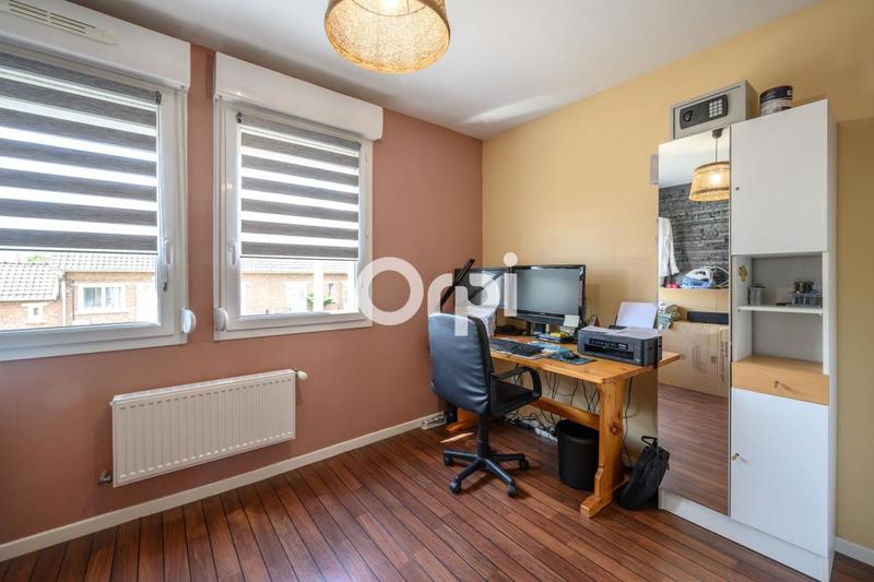 Maison - 98 m² - 4 pièces