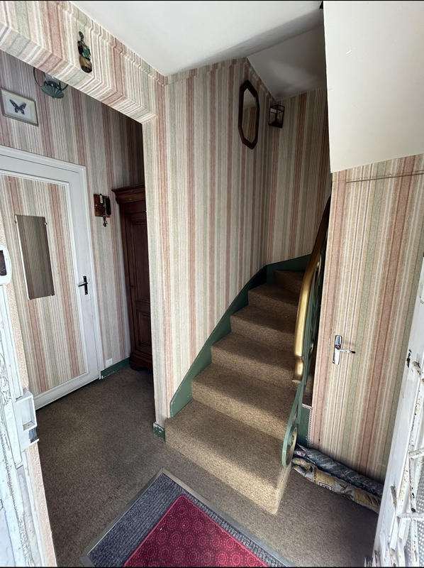 Immeuble - 162 m² - 7 pièces