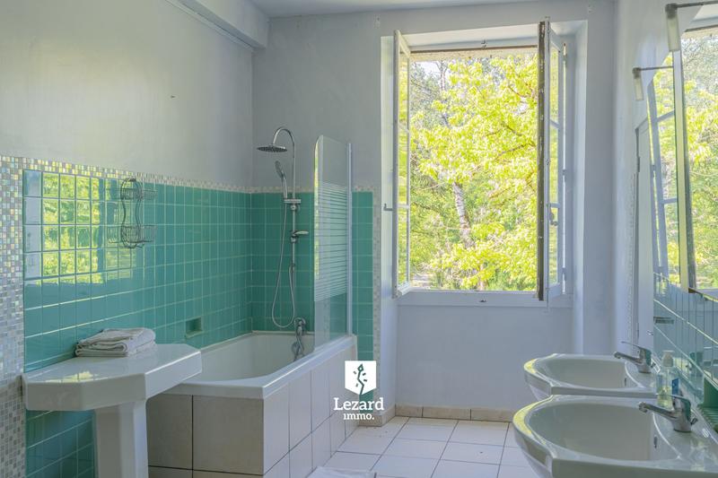 Manoir - 410 m² - 11 pièces