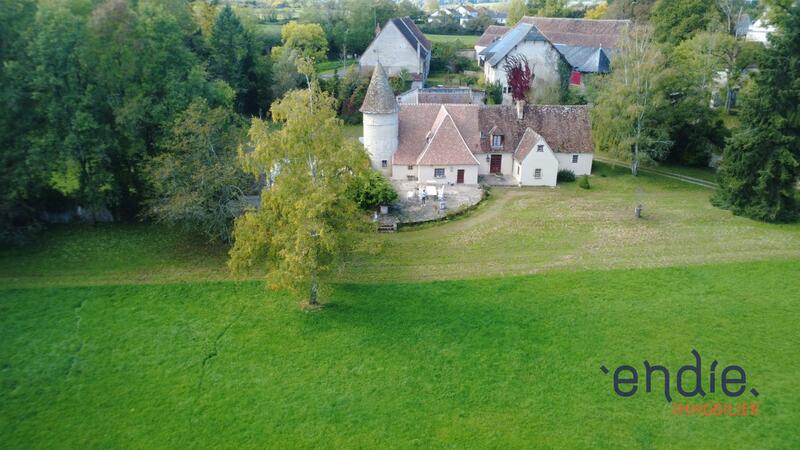 Maison bourgeoise - 289 m² - 12 pièces