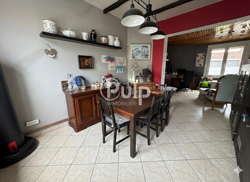 Maison - 96 m² - 5 pièces