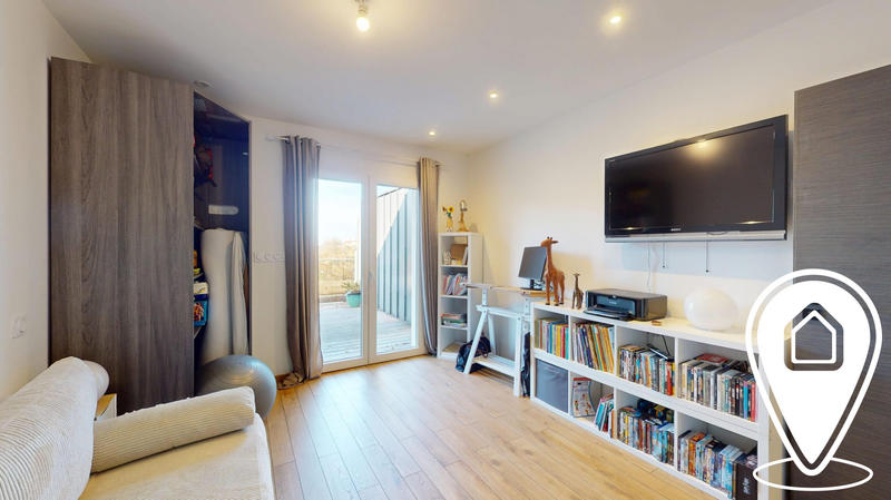 Maison contemporaine - 172 m² - 7 pièces