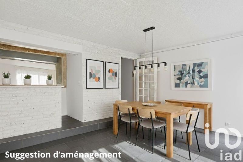 Maison - 220 m² - 10 pièces