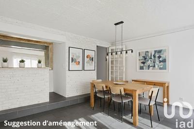 Maison - 220 m² - 10 pièces