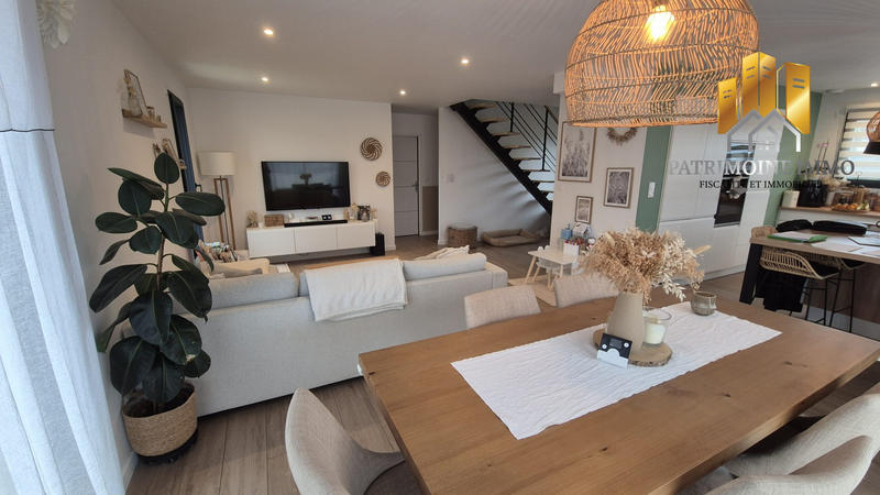 Maison - 118 m² - 5 pièces