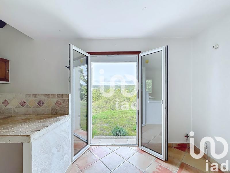 Maison - 210 m² - 7 pièces