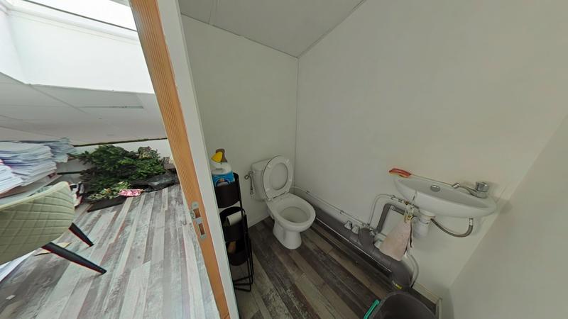 Local commercial - 64 m² - 3 pièces