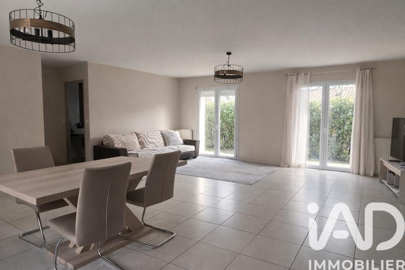 Maison - 140 m² - 5 pièces