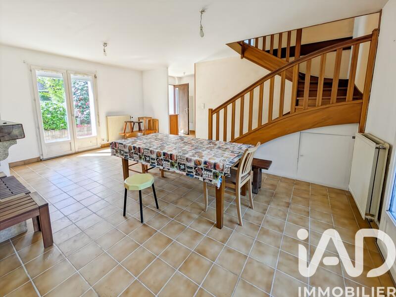 Maison - 80 m² - 4 pièces
