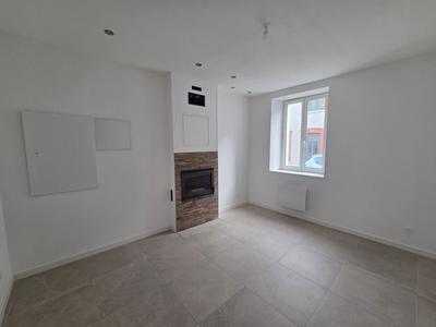 Maison - 102 m² - 4 pièces