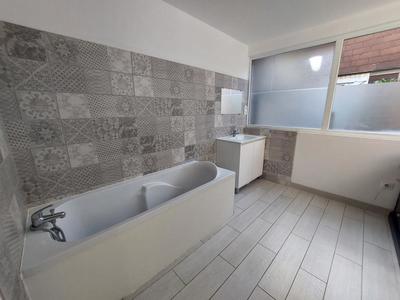 Maison de ville - 70 m² - 3 pièces