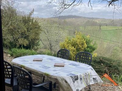 Maison en pierre - 223 m² - 7 pièces