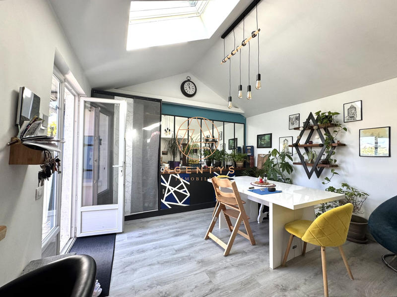 Maison - 70 m² - 4 pièces