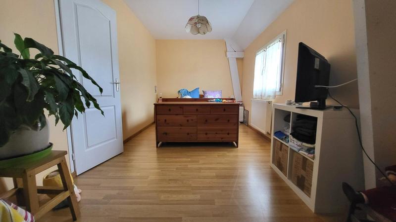 Maison - 140 m² - 7 pièces