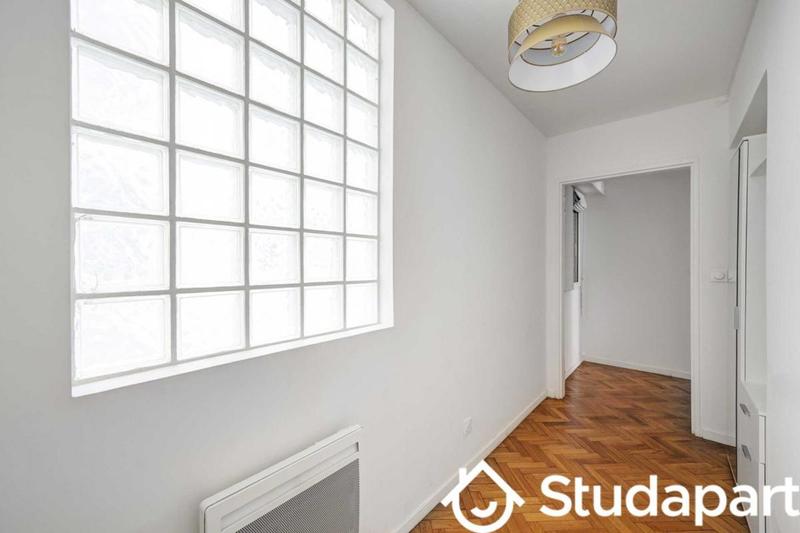 Appartement - 58 m² - 1 pièce