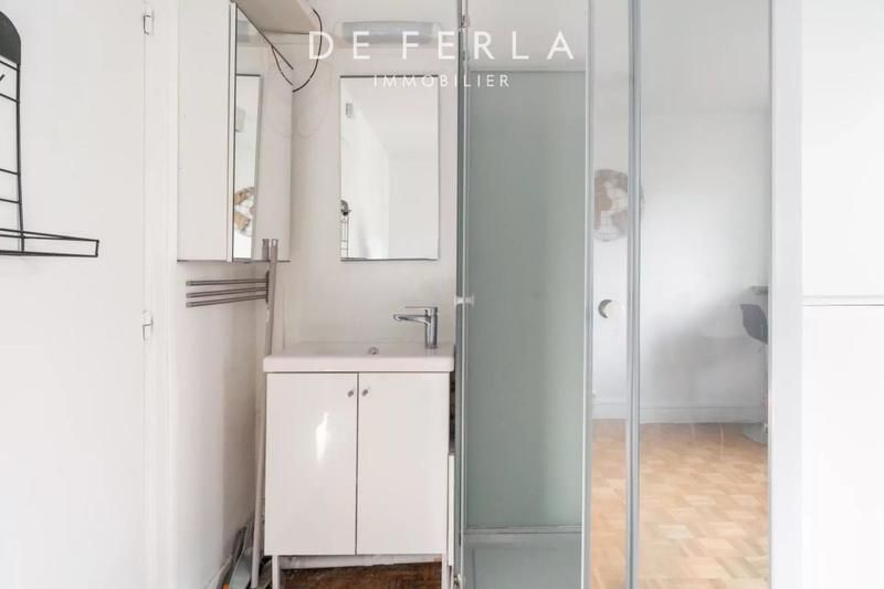 Studio - 13 m² - 1 pièce