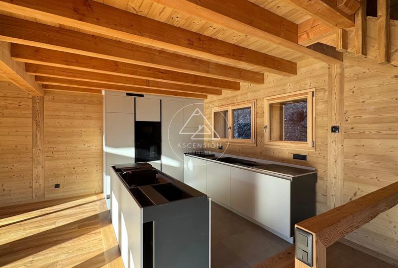 Châlet - 138 m² - 6 pièces