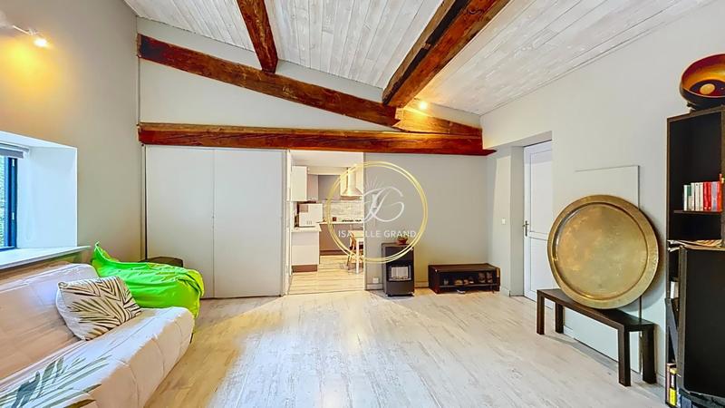 Appartement - 60 m² - 2 pièces