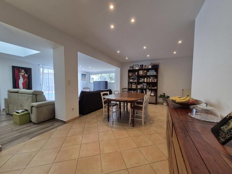 Maison - 125 m² - 5 pièces