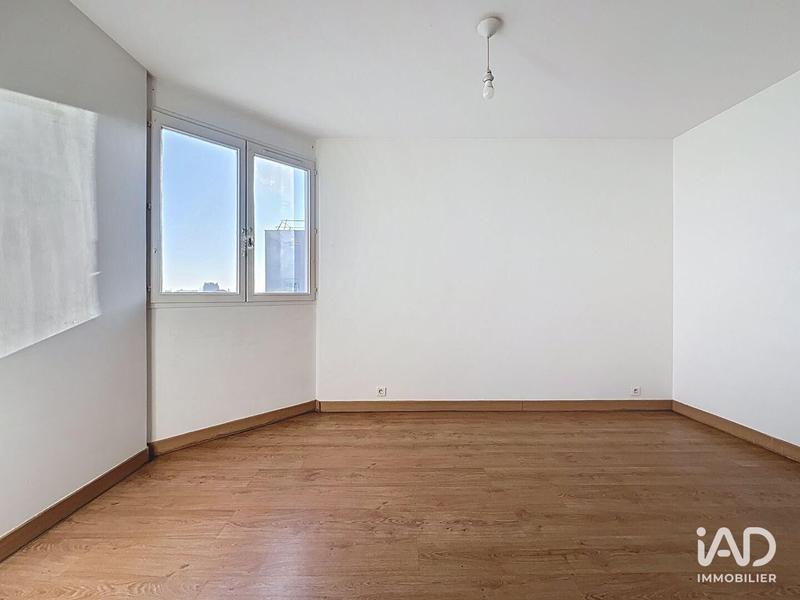 Appartement - 95 m² - 5 pièces