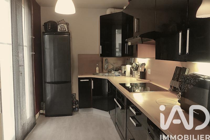 Maison - 80 m² - 5 pièces