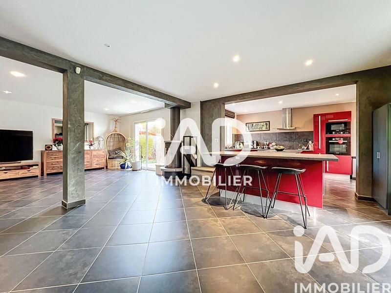 Maison - 155 m² - 7 pièces