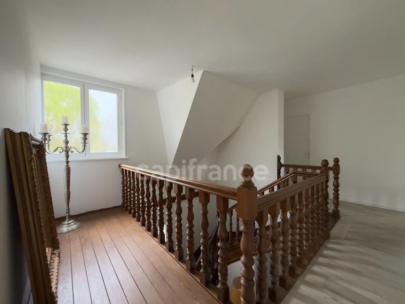 Maison - 176 m² - 6 pièces