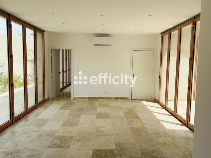 Maison - 133 m² - 5 pièces