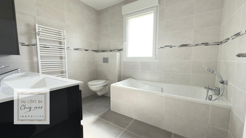 Maison - 110 m² - 5 pièces