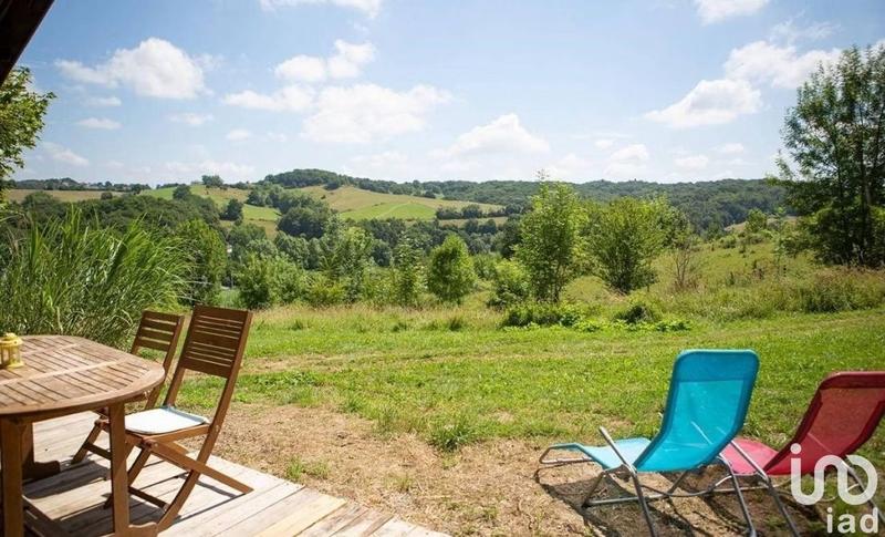 Local commercial - 165 000 m²