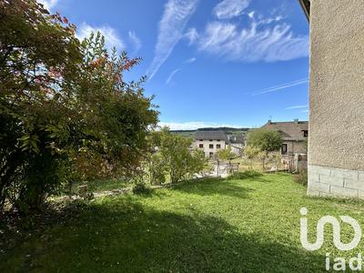 Maison - 188 m² - 8 pièces