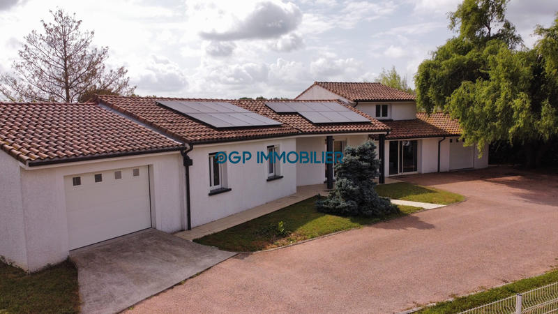 Villa - 180 m² - 6 pièces