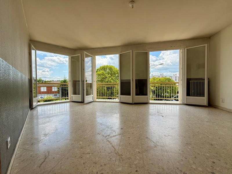 Appartement - 60 m² - 2 pièces