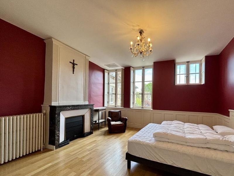 Hôtel particulier - 420 m² - 11 pièces