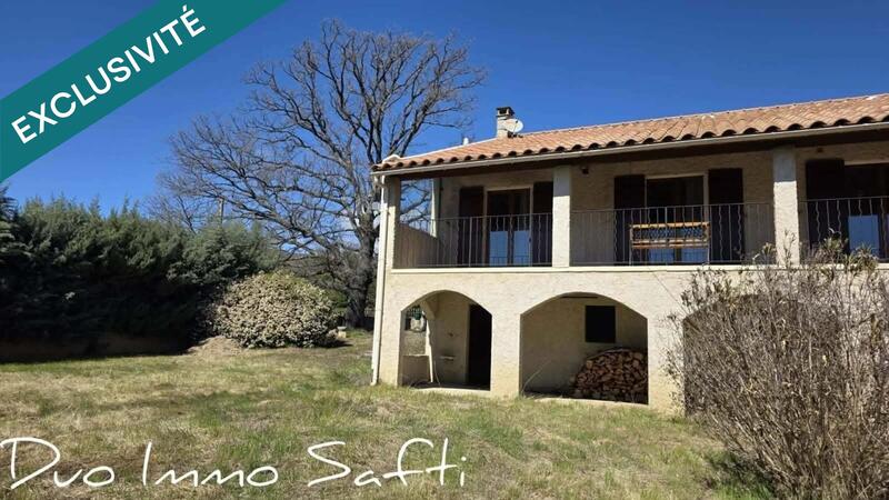 Maison - 105 m² - 4 pièces