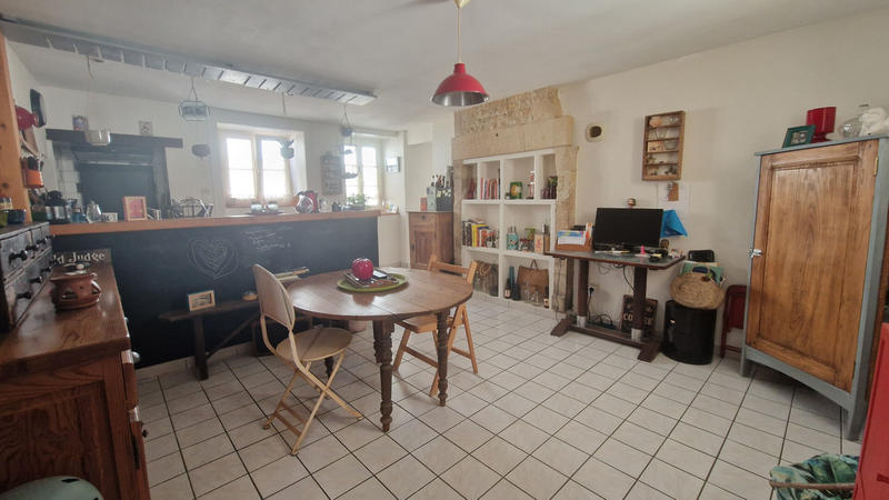 Maison - 108 m² - 4 pièces