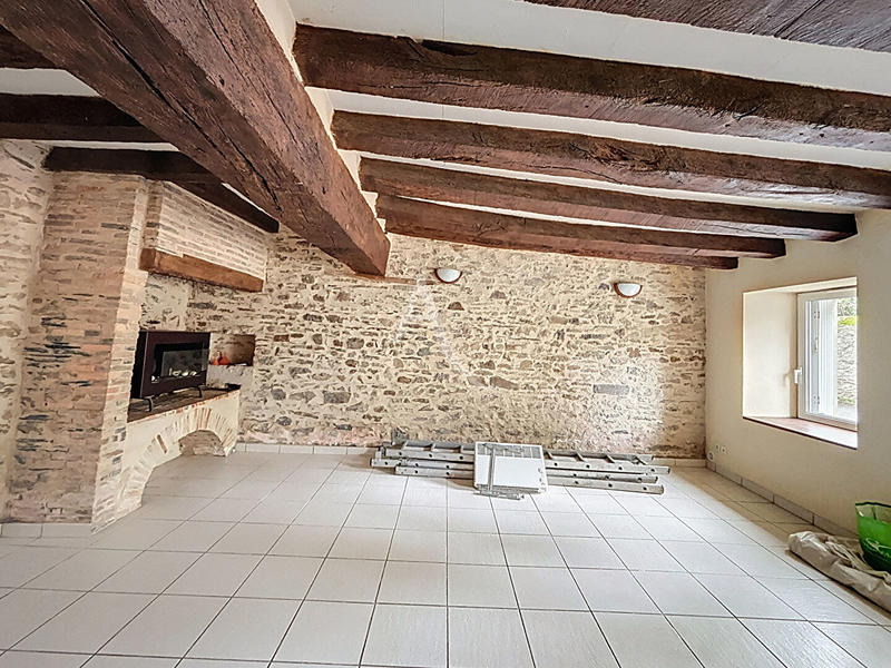 Maison - 96 m² - 4 pièces