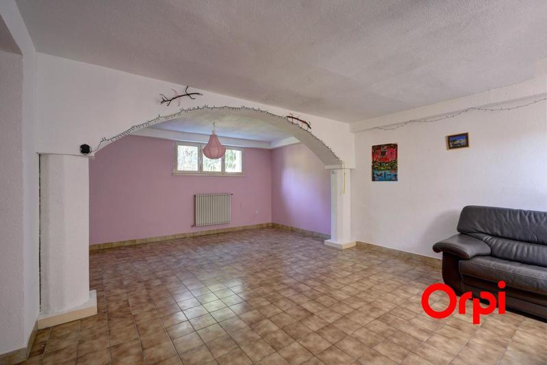 Maison - 179 m² - 4 pièces