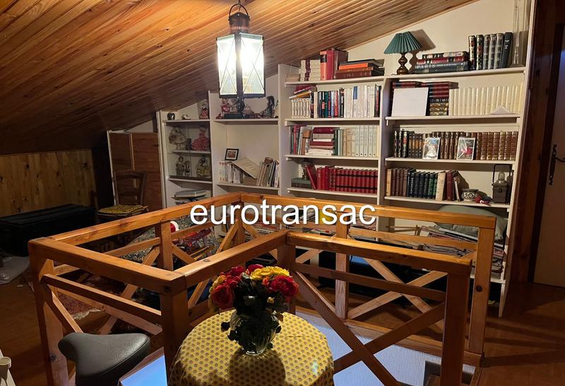 Maison - 155 m² - 7 pièces