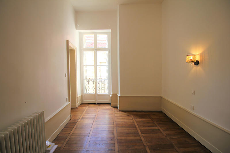 Appartement - 87 m² - 4 pièces