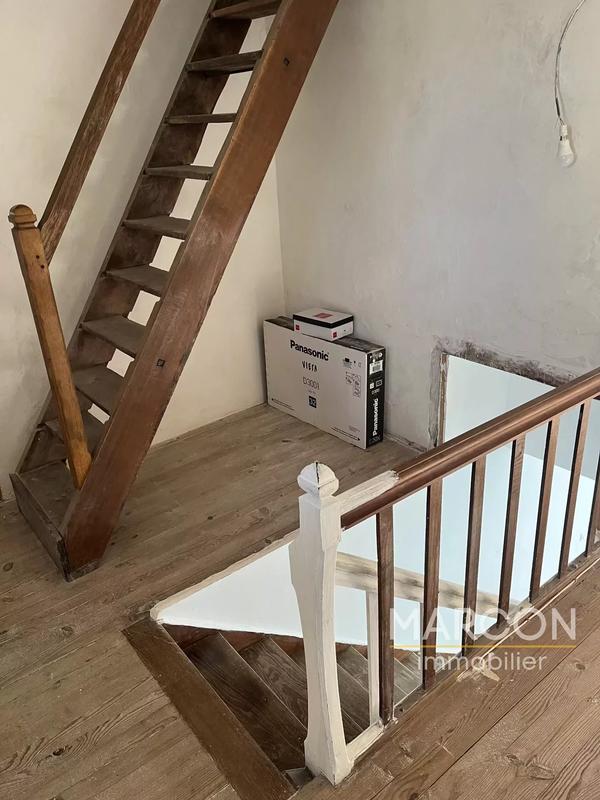 Maison - 157 m² - 3 pièces