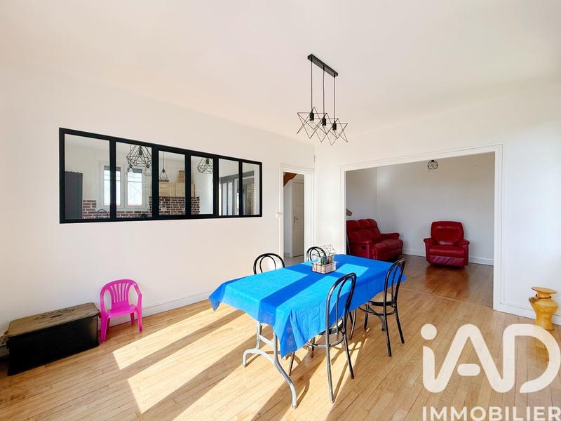 Maison - 104 m² - 5 pièces