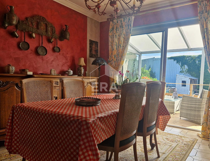 Maison - 135 m² - 8 pièces