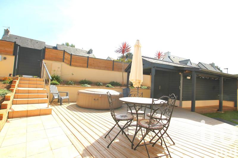 Maison - 138 m² - 6 pièces