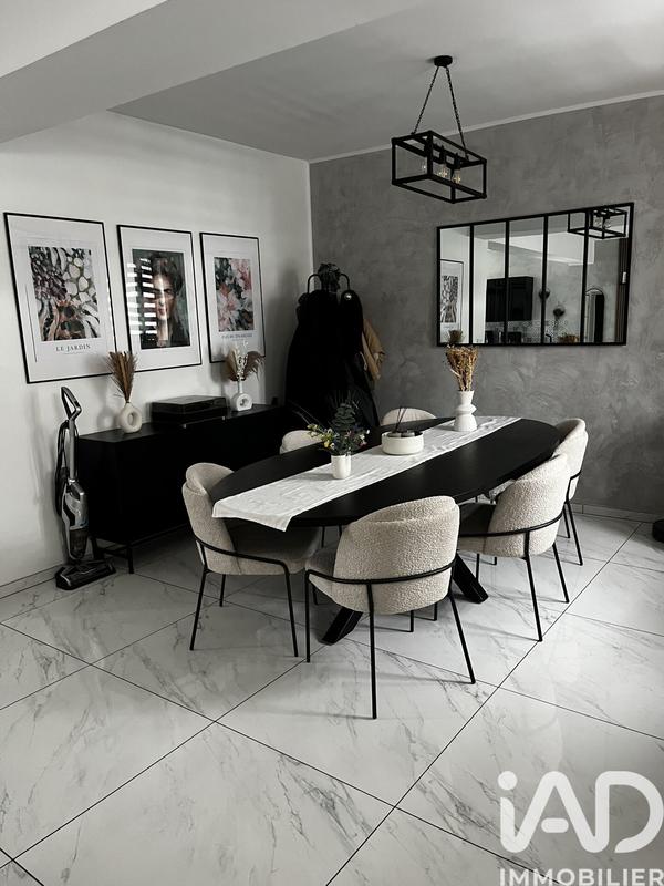 Maison - 91 m² - 4 pièces