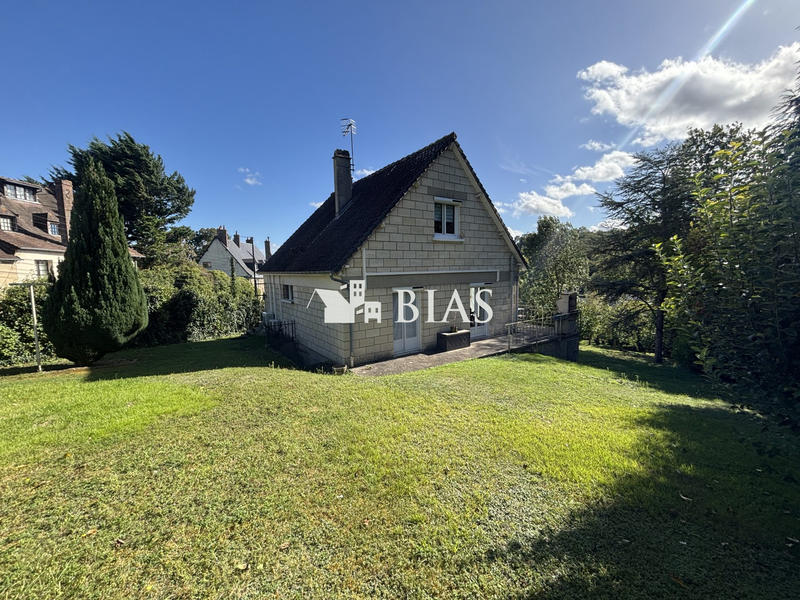 Maison - 101 m² - 5 pièces