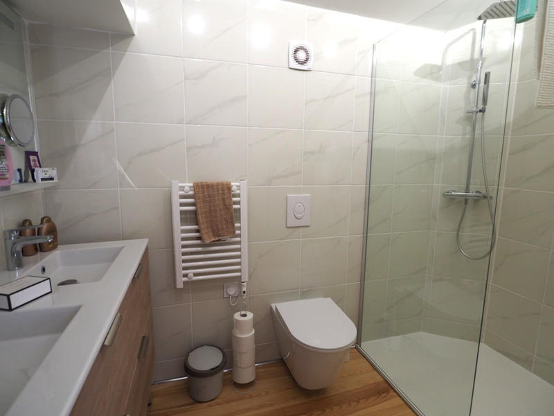 Maison - 400 m² - 14 pièces