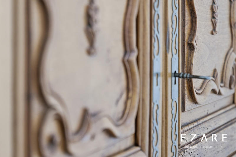 Maison - 320 m² - 12 pièces