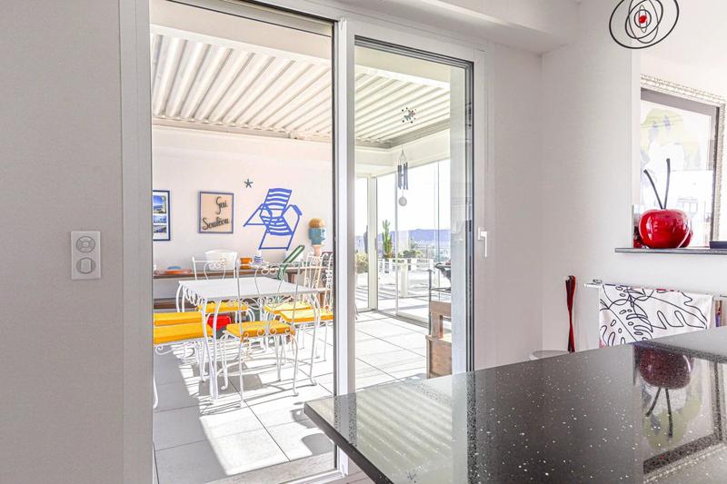 Appartement - 160 m² - 6 pièces